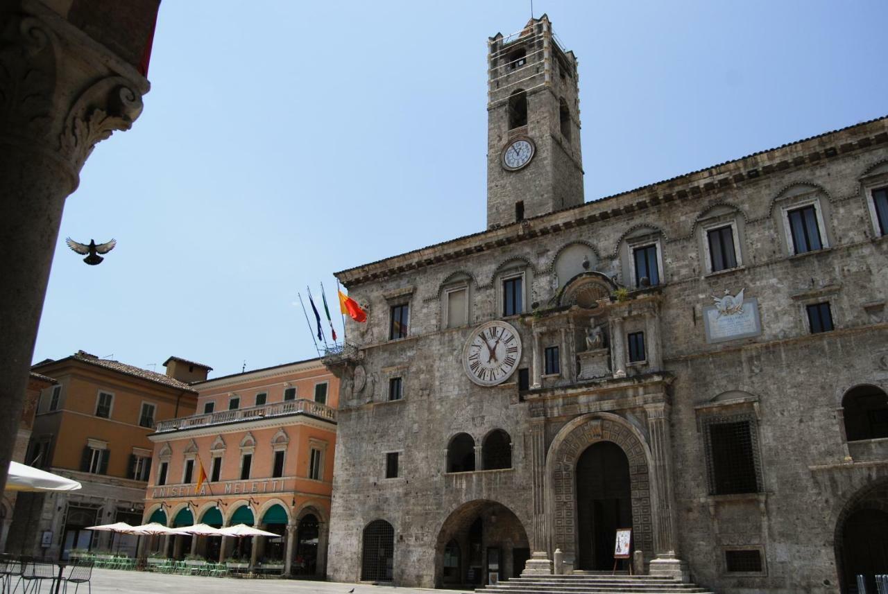 A Casa Di Lola Ascoli Piceno Exterior foto