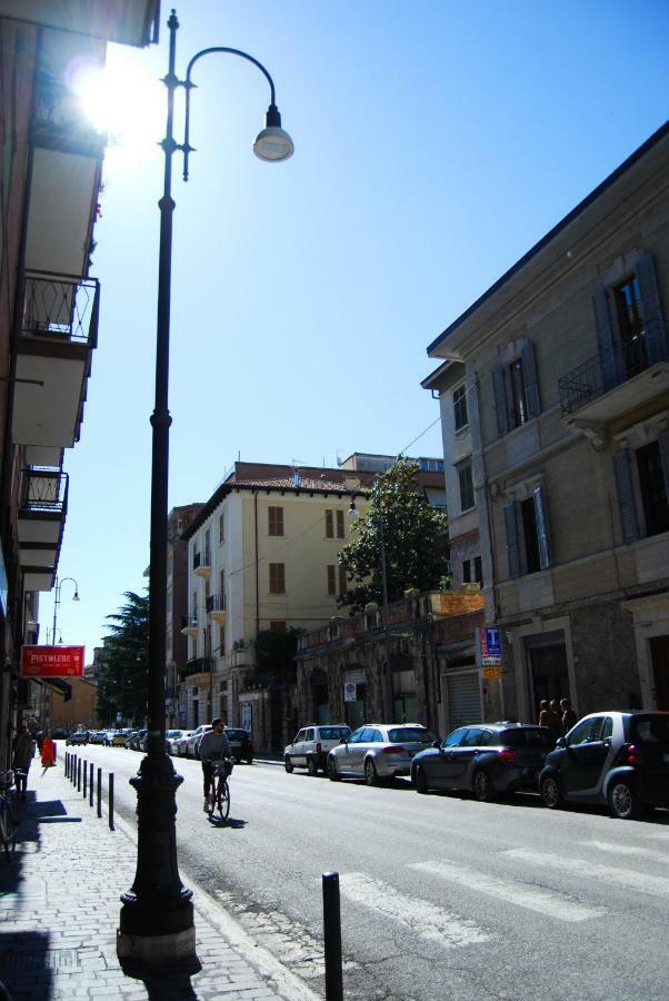 A Casa Di Lola Ascoli Piceno Exterior foto