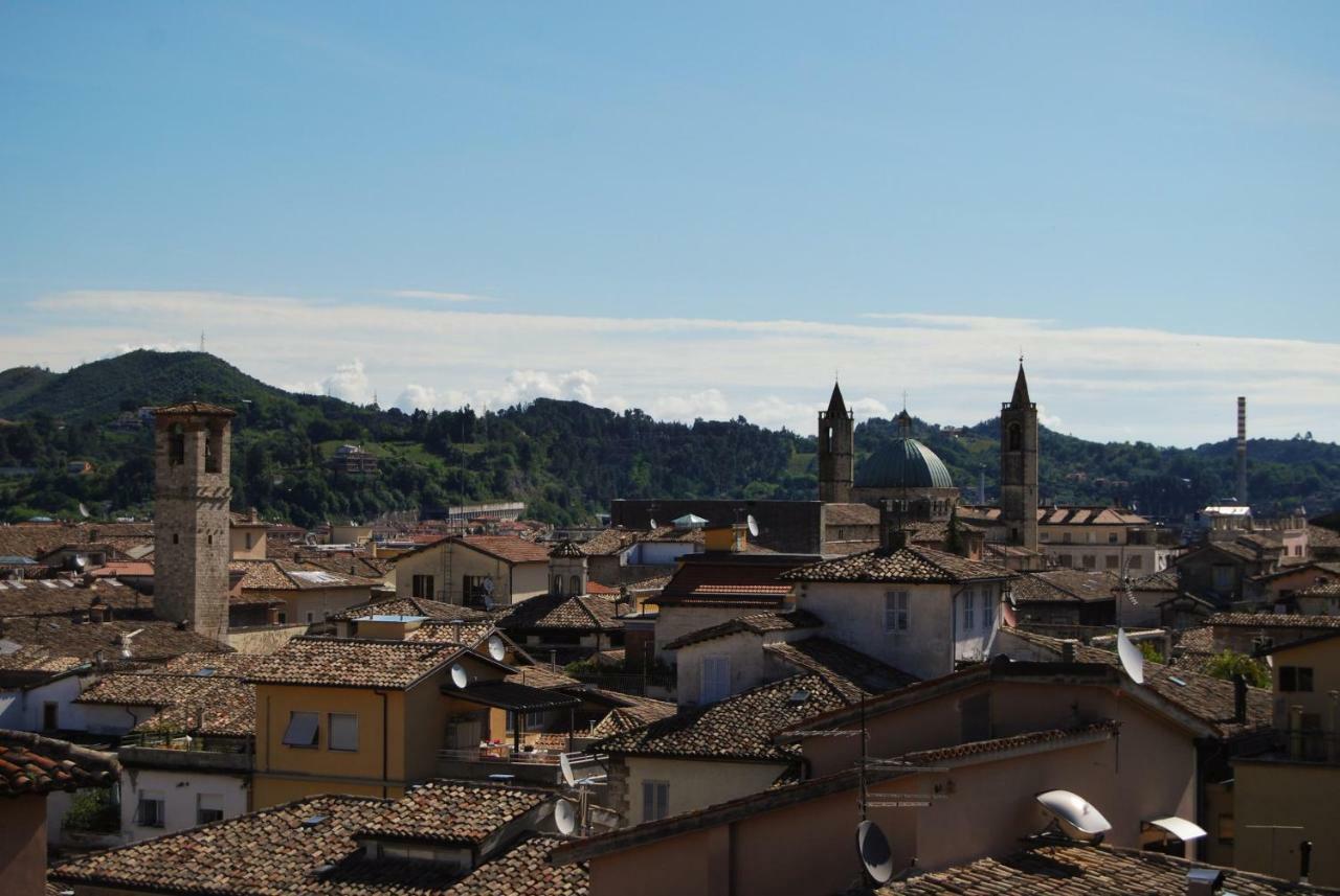 A Casa Di Lola Ascoli Piceno Exterior foto
